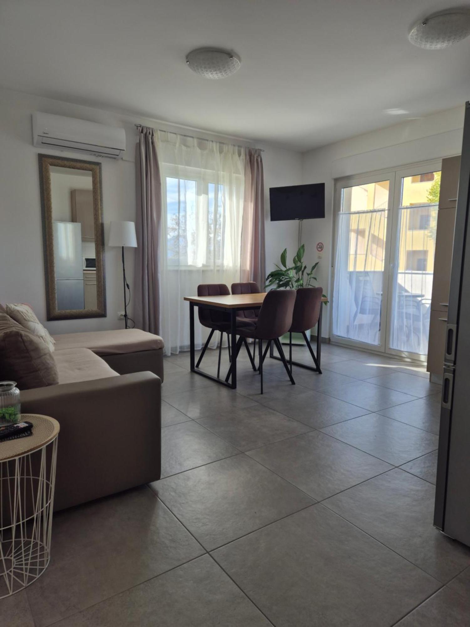 Apartment Gita Рийека Екстериор снимка