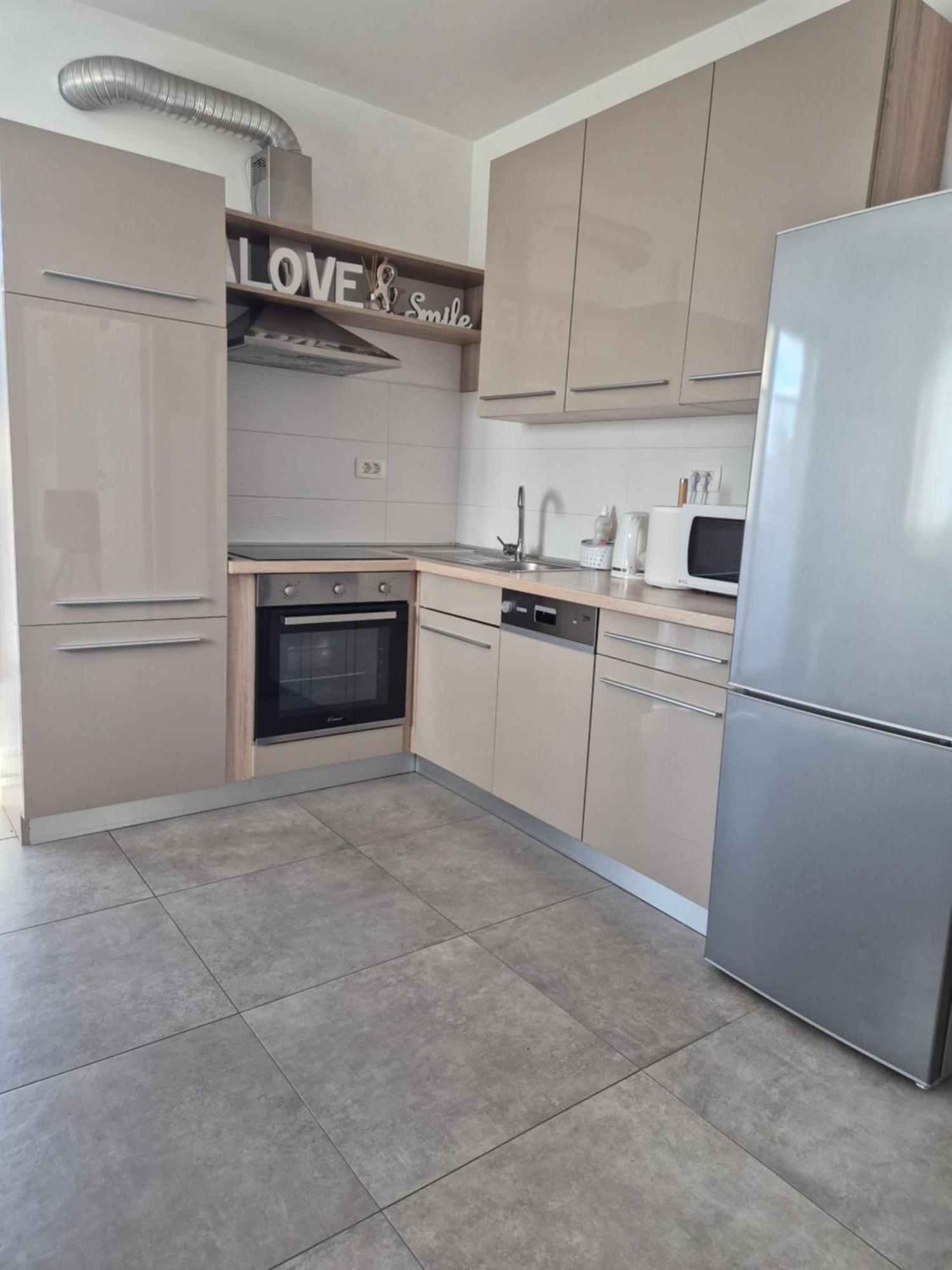 Apartment Gita Рийека Екстериор снимка