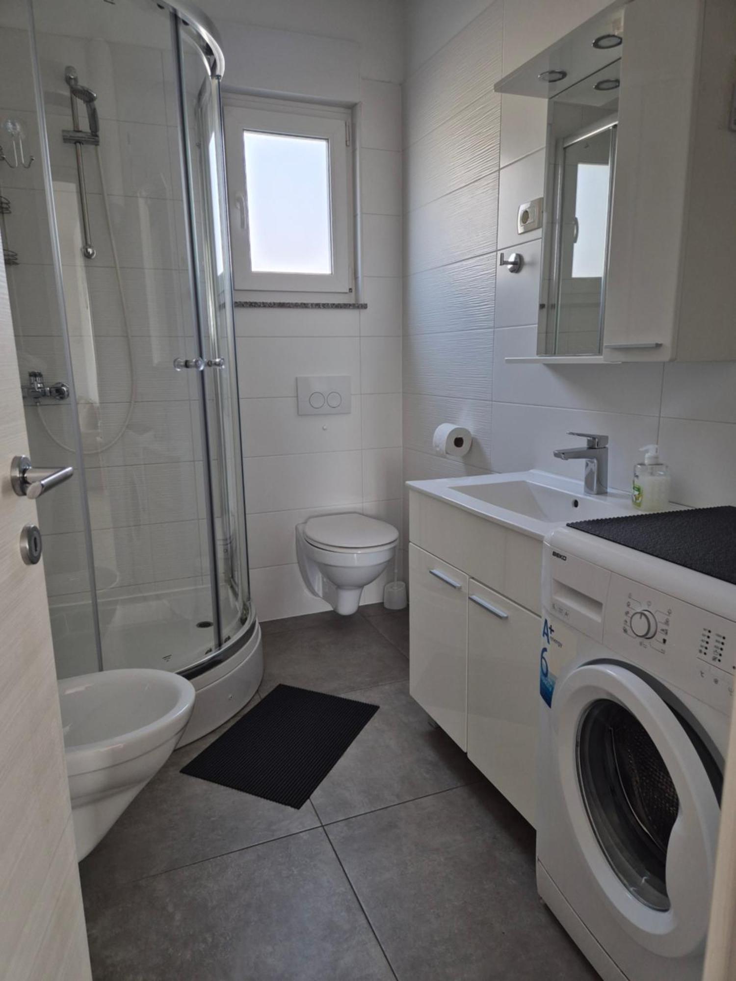 Apartment Gita Рийека Екстериор снимка